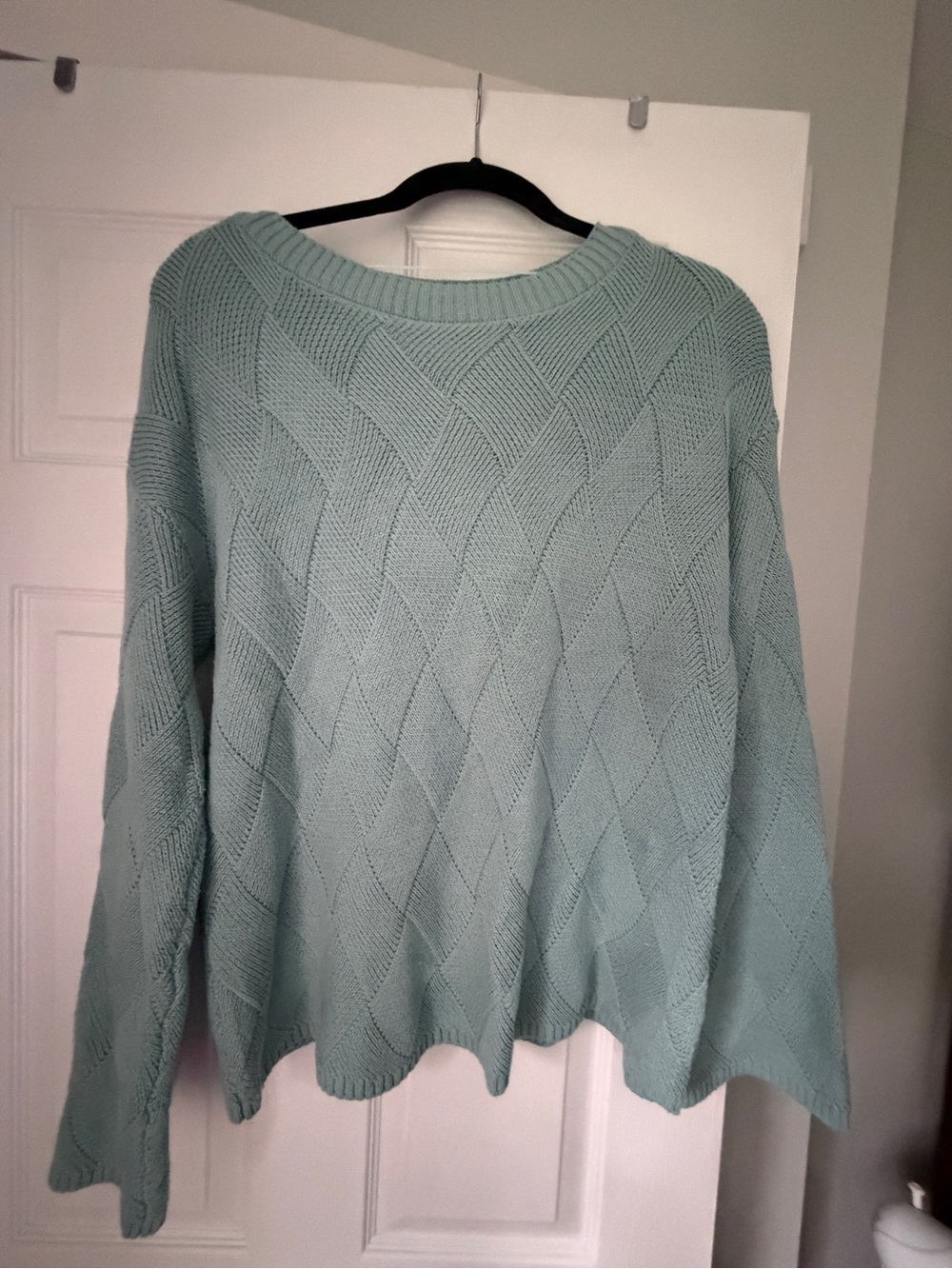 FDJ SUZANNE BOAT NECK SWEATER